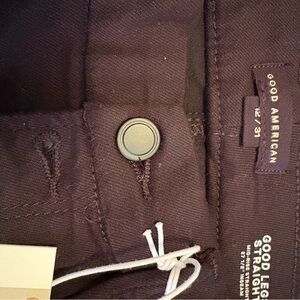 Good American Straight Leg Jeans